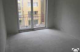 De vanzare 2 camere, 56 mp, terasa de 15 mp, semifinisat! Zona strazii Porii!