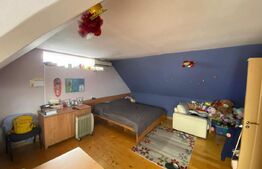 Casa de 284 mp, impartit in 3 apartamente, teren 503 mp, Grivitei Comision 0%!