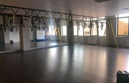 Spatiu comercial de tip open space, finisat