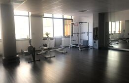 Spatiu comercial de tip open space, finisat