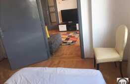 De vanzare apartament cu 3 camere , 60 mp, mobilat, zona Casei de Cultura