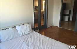 De vanzare apartament cu 3 camere , 60 mp, mobilat, zona Casei de Cultura