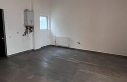 Piata Abator, posibilitate parcare , vizibilitate buna 