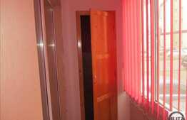 De vanzare 2 camere, 58 mp, balcon de 10 mp! Zona Florilor! Cu parcare!