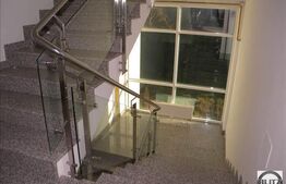 150 mp. Spatiu de birouri in cladire de birouri. Superfinisat !