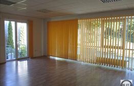 Spatiu birouri, 300 mp utili, open space, 3 parcari, zona strazii Republicii!