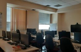 450 MP- Etaj cladire de birouri cu parcari incluse. 