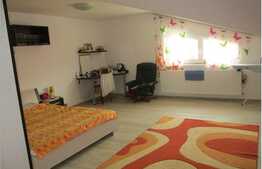 Apartament 100 mp utili, 3 camere, zona strazii Eroilor! Dotari moderne!