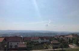 Teren intravilan 974 mp, zona dezvoltata de case, Dambu Rotund !