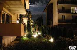 Apartament de top in zona de top! 2 camere, 92 mp, parter, deasupra garajului.