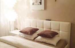 2 camere, decomandat, 60 mp utili, terasa, zona Grand Hotel Italia