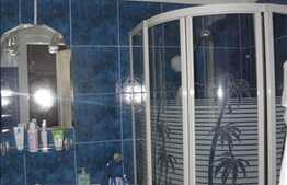 3 camere, 142 mp, imobil tip casa, boxa la subsol, zona Calea Dorobantilor!