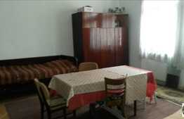 3 camere, 75 mp, boxa subsol, zona strazii Horea