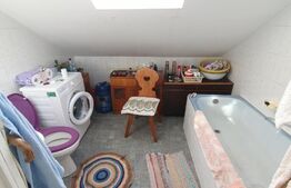 Casa de vanzare, 220 mp, teren de 300 mp, zona Kaufland!