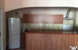 Vanzare apartament 3 camere, 65 mp, complet mobilat, zona strazii Motilor