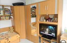 Vanzare apartament decomandat cu 1 camera, 32 mp, zona Porii! Parcare inclusa!