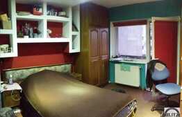 De vanzare apartament cu 3 camere, 65 mp, garaj, zona Iulius Mall