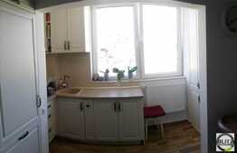 De vanzare apartament cu 2 camere, 50 mp, boxa subsol, zona strazii Teleorman