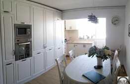 De vanzare apartament cu 2 camere, 50 mp, boxa subsol, zona strazii Teleorman