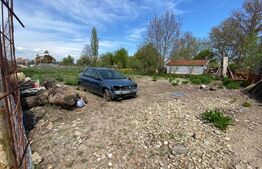 Teren de 440 mp, in Stupini 