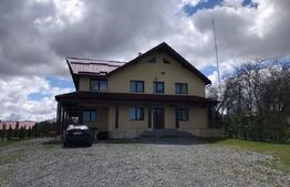 Pensiune de vanzare, 360 mp utili, 7500 teren, Zona Turistica, Risca