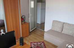 3 camere, decomandat, 75 mp, loc de parcare, zona strazii Bucuresti