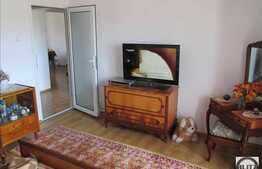 3 camere, decomandat, 75 mp, loc de parcare, zona strazii Bucuresti