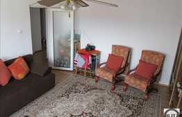 3 camere, decomandat, 75 mp, loc de parcare, zona strazii Bucuresti