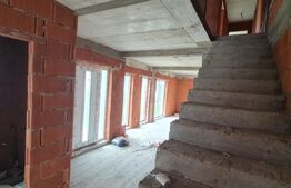 Duplex  semifinisat 130 mp utili, teren 265 mp, panorama deosebita!