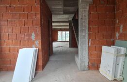 Duplex  semifinisat 130 mp utili, teren 265 mp, panorama deosebita!