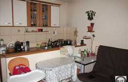 1 camera, 37 mp, decomandat, etaj intermediar, parcare, zona Florilor