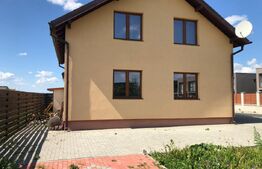 Casa spatioasa, 5 camere, 900mp, in Sanpetru