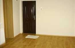 2 camere de vanzare, 50 mp utili, zona aerisita si linistita, orientare S-V