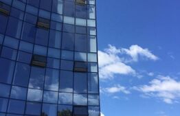 Inchiriere hala industriala, 2400 mp, 10 locuri de parcare