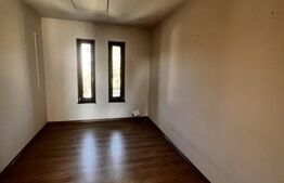 Casa unicata, 450 mp,teren 900 mp, pozitie superba,Bussines Location, Grigorescu