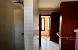Casa unicata, 450 mp,teren 900 mp, pozitie superba,Bussines Location, Grigorescu