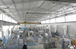 Spatiu cu 850 mp utili si 2500 mp teren! Pod rulant cu o capacitate de 12.5t.