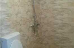 De vanzare 2 camere, 55 mp, balcon, zona strazii Florilor! Parcare inclusa!