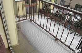 De vanzare 2 camere, 55 mp, balcon, zona strazii Florilor! Parcare inclusa!