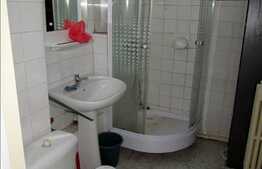 3 camere, decomandat, 65 mp, mobilat complet , zona strazii Arinilor