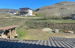 Casa cu 4 camere, 600 mp de teren, Campenesti