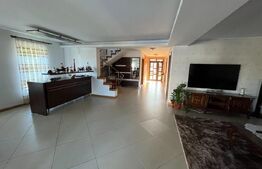 Casa la cheie, 280 mp utili, teren 1400 mp, Apahida