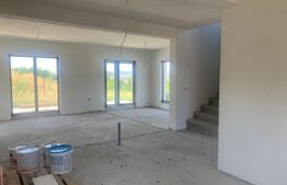 Casa individuala, teren 450 mp, Sanicoara