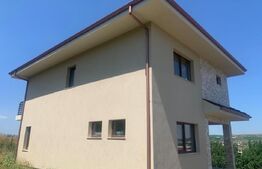 Casa individuala, teren 450 mp, Sanicoara