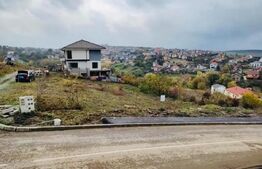 Teren cu priveliste, utilitati, 527mp, zona Dezmir