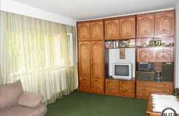 Vanzare 2 camere decomandate in zona Titulescu
