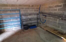 Casă individuală renovabilă de 85mp cu 1000 mp teren, central în Săvădisla