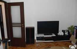 Apartament 3 camere, 61 mp, decomandat, garaj, zona strazii Magnoliei