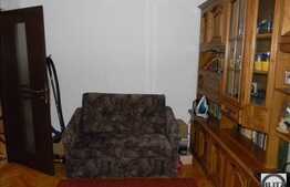 Apartament 3 camere, 61 mp, decomandat, garaj, zona strazii Magnoliei