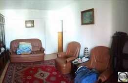 Apartament de vanzare, 3 camere, 64 mp, decomandat, zona Iulius Mall